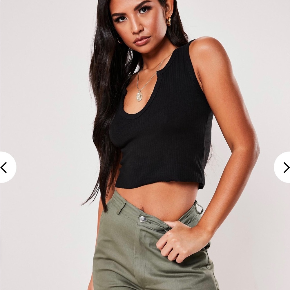 Black Notch Neck Sleeveless Crop Top - Picture 1 of 4